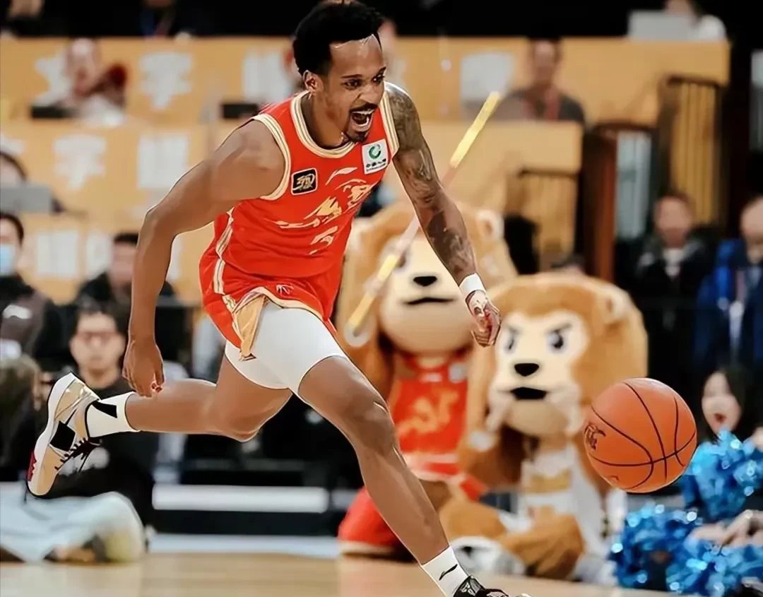 开云官网-包含国王杯今晚再迎强敌，广厦男篮复出首秀，主帅态度：信心回归，球队文化再被提及的词条